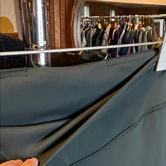 Lululemon Wunder Under SmoothCover High Rise 25” - Picture 6 of 7